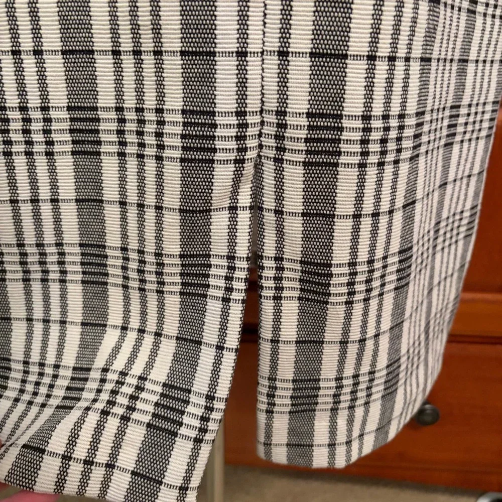 Ann Taylor Black White Plaid Sleeveless Sheath Dress Womens size 12 - Picture 6 of 9